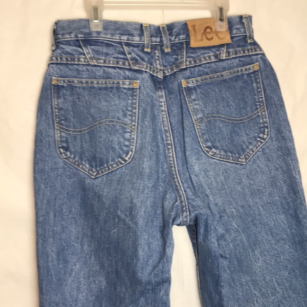 Vintage Lee Jeans tiny waist high waisted hi rise 11 baggy